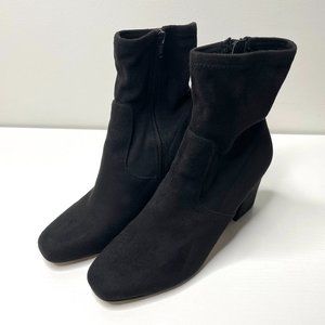 Steve Madden Evana Faux Suede Ankle Sock Bootie Boots Women 9.5 M Black